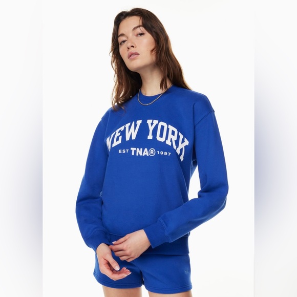 Aritzia Sweaters - Aritzia Blue New York Cozy Fleece Perfect Crew Neck Sweatshirt Pullover Size XS